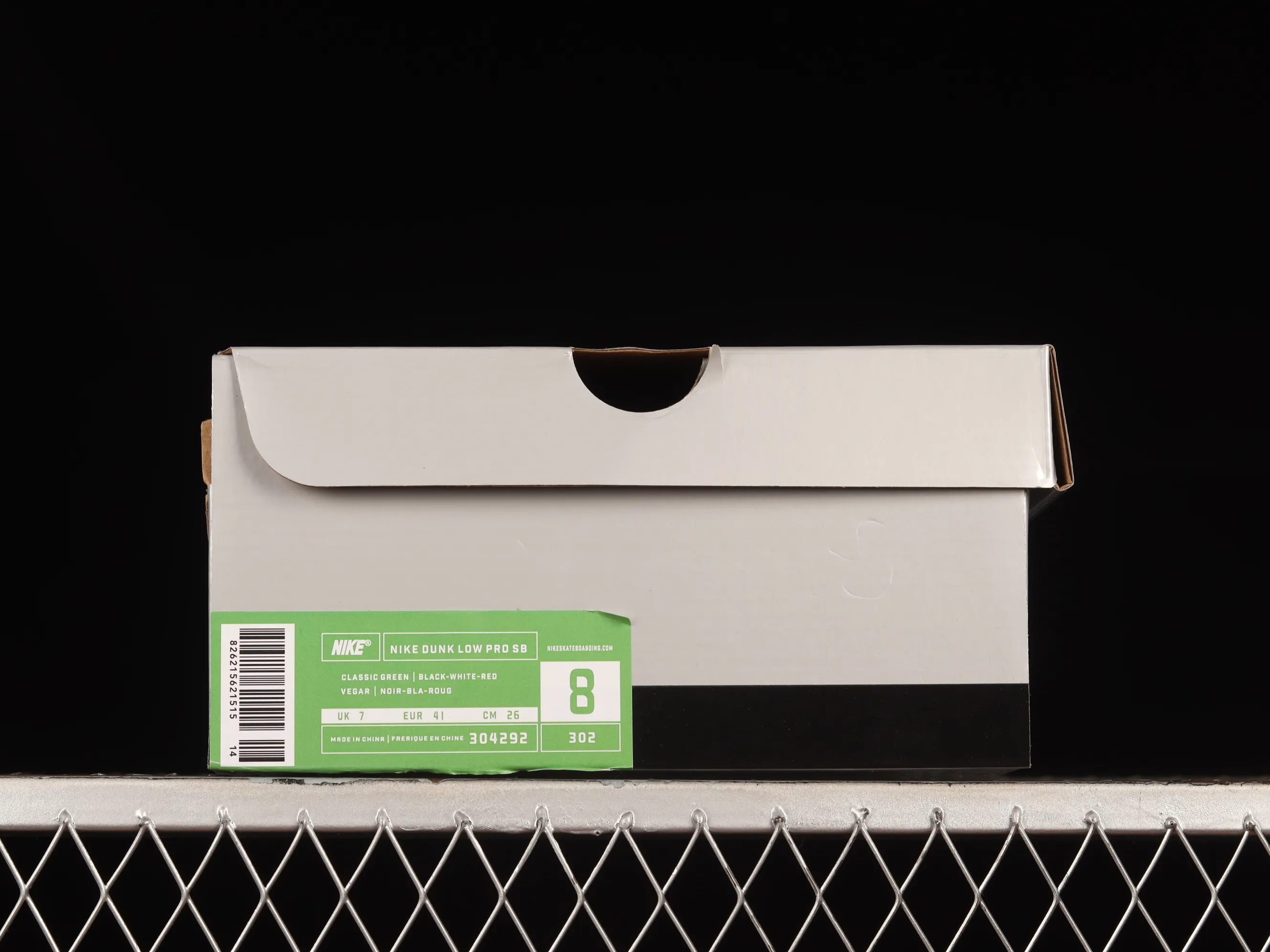 All categories Nk SB Dunk series Nk SB Dunk Low low-top sneakers Nk Dunk SB Low Heineken Heineken ultra-limited edition low-top sports and leisure sneakers 304292-302